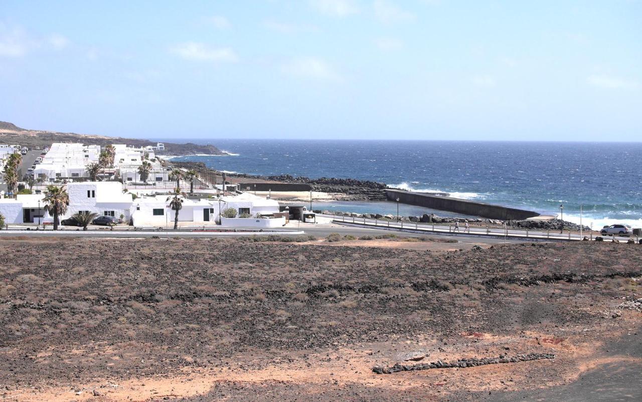 Mar De Sal Apartment Teguise  Bagian luar foto