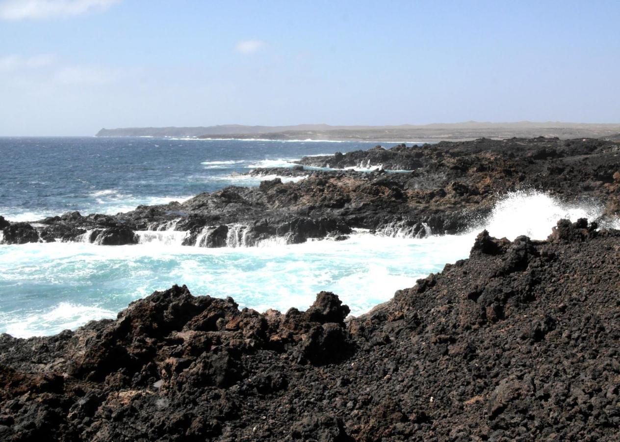 Mar De Sal Apartment Teguise  Bagian luar foto