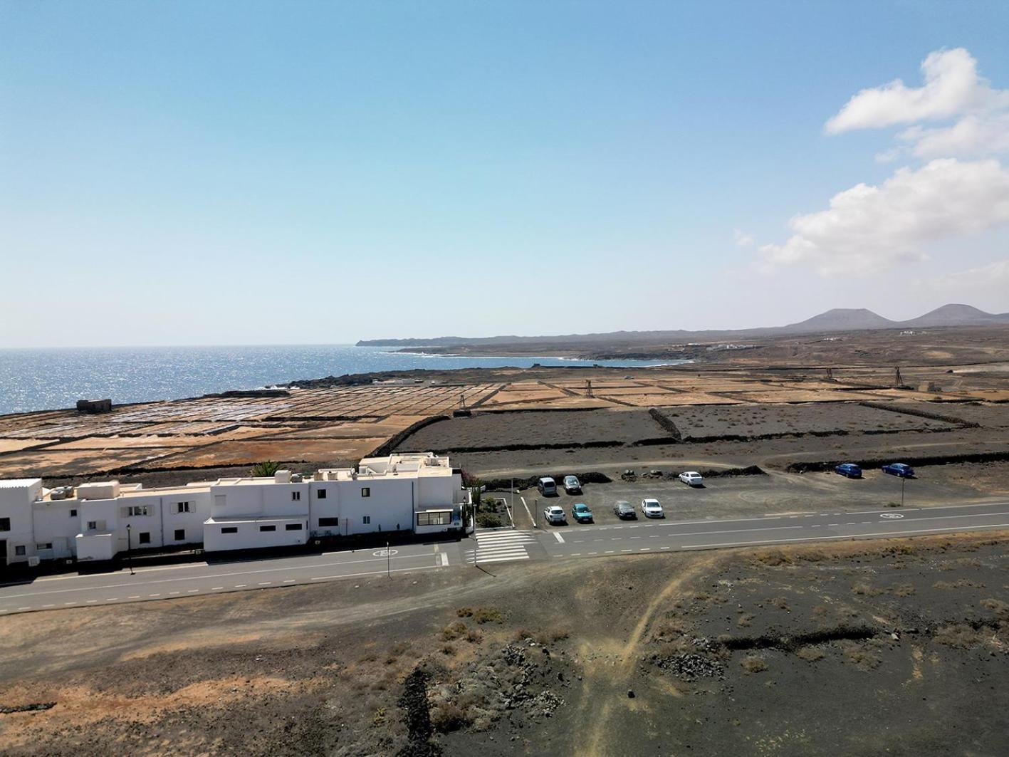 Mar De Sal Apartment Teguise  Bagian luar foto