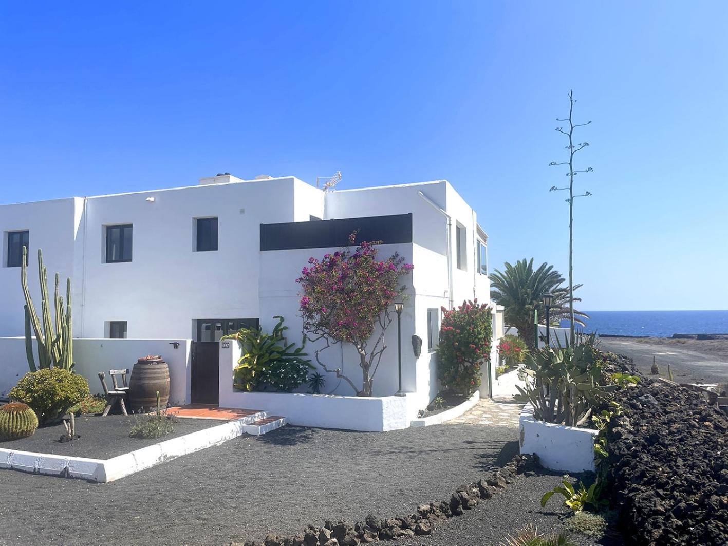 Mar De Sal Apartment Teguise  Bagian luar foto
